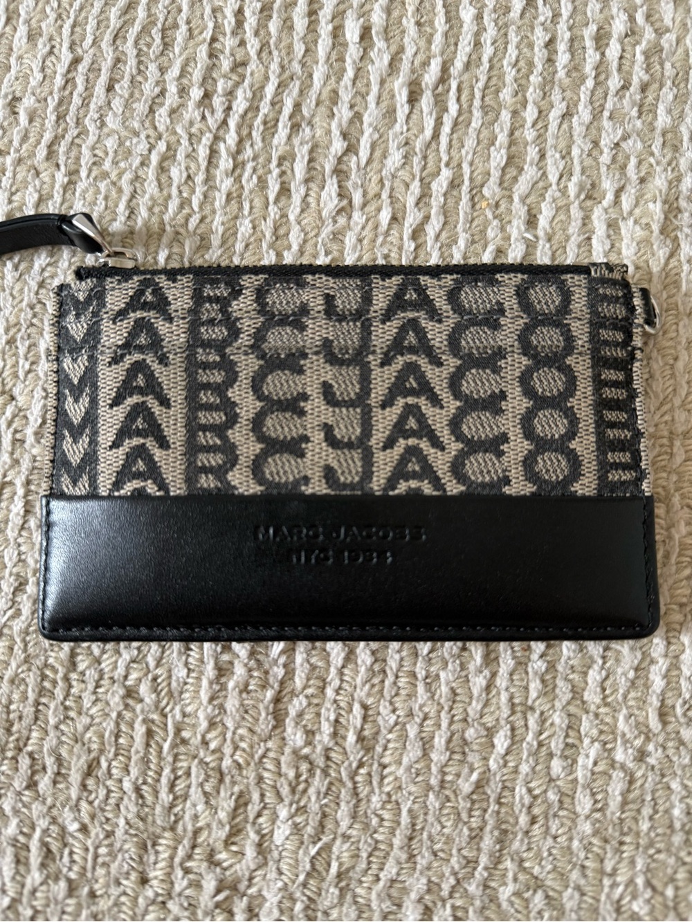 Marc Jacobs Black and Beige Logo Zip Wristlet